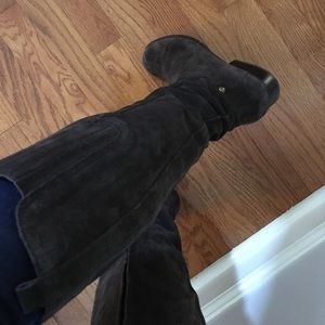 Crown Vintage Dark Brown Boots